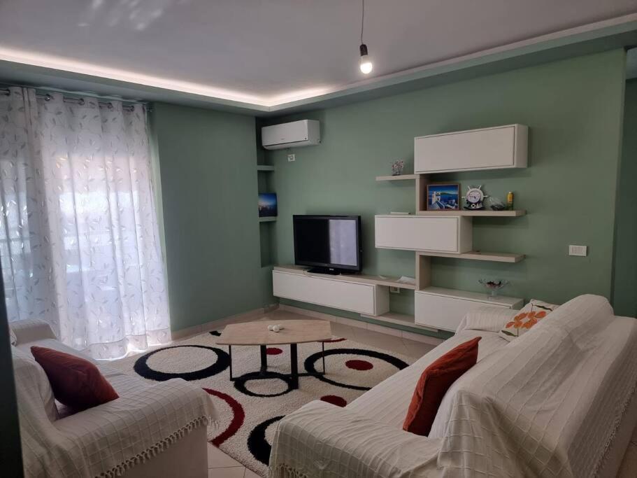 Two Suns Apartament Sarande Exterior photo