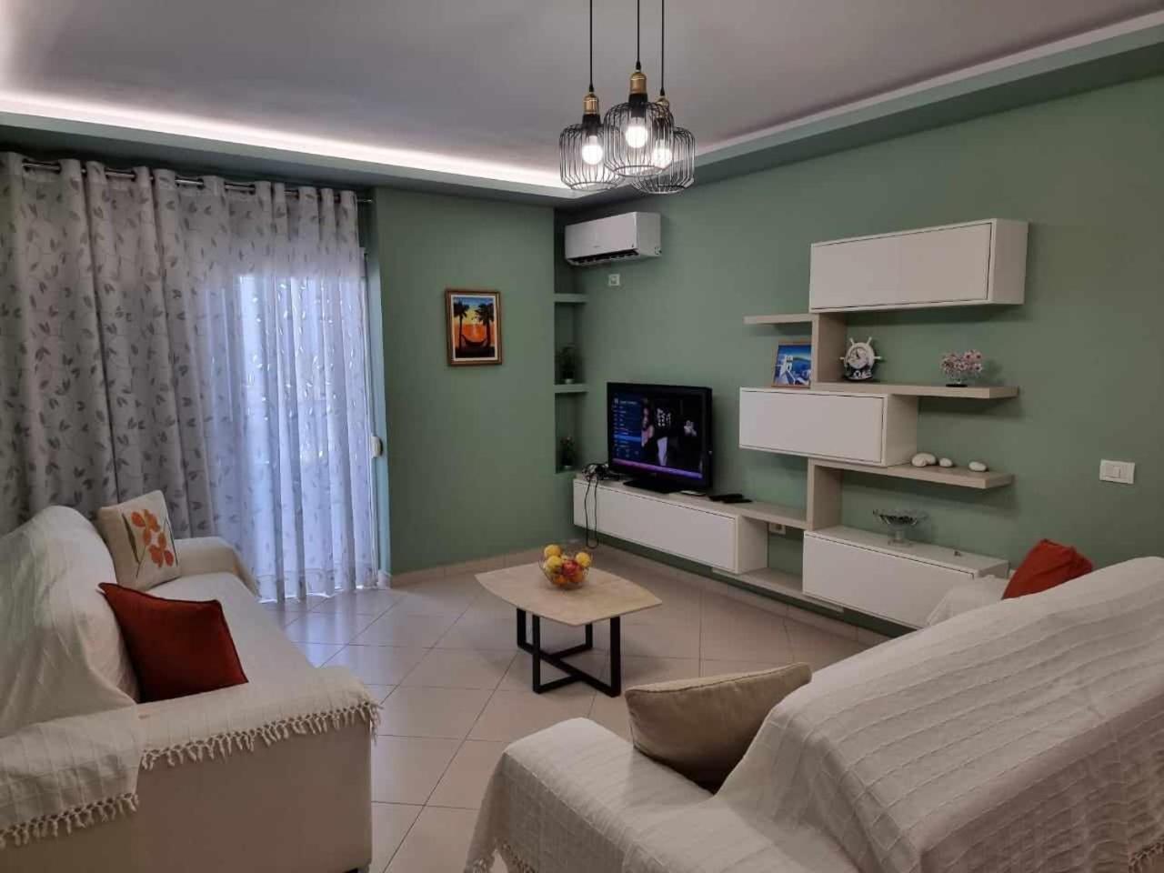 Two Suns Apartament Sarande Exterior photo